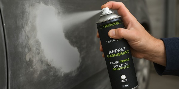 Apprêt Garnissant Gris Clair IRONTEK IT126 : La Solution Professionnelle pour une Préparation Carrosserie Optimale