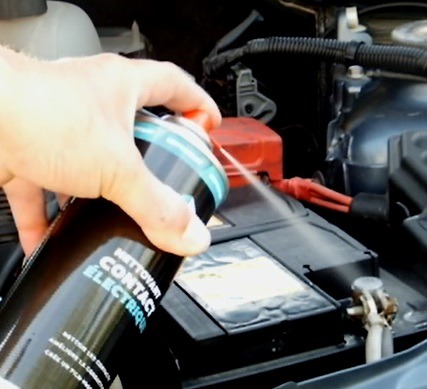 Nettoyant Contact Électrique IRONTEK IT113 – Protégez et optimisez tous vos composants électriques