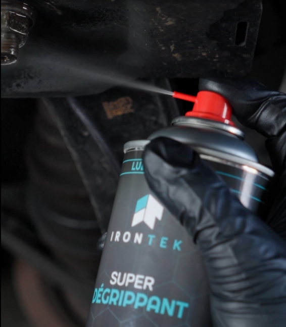 Comment débloquer efficacement des pièces rouillées sans les abîmer ?