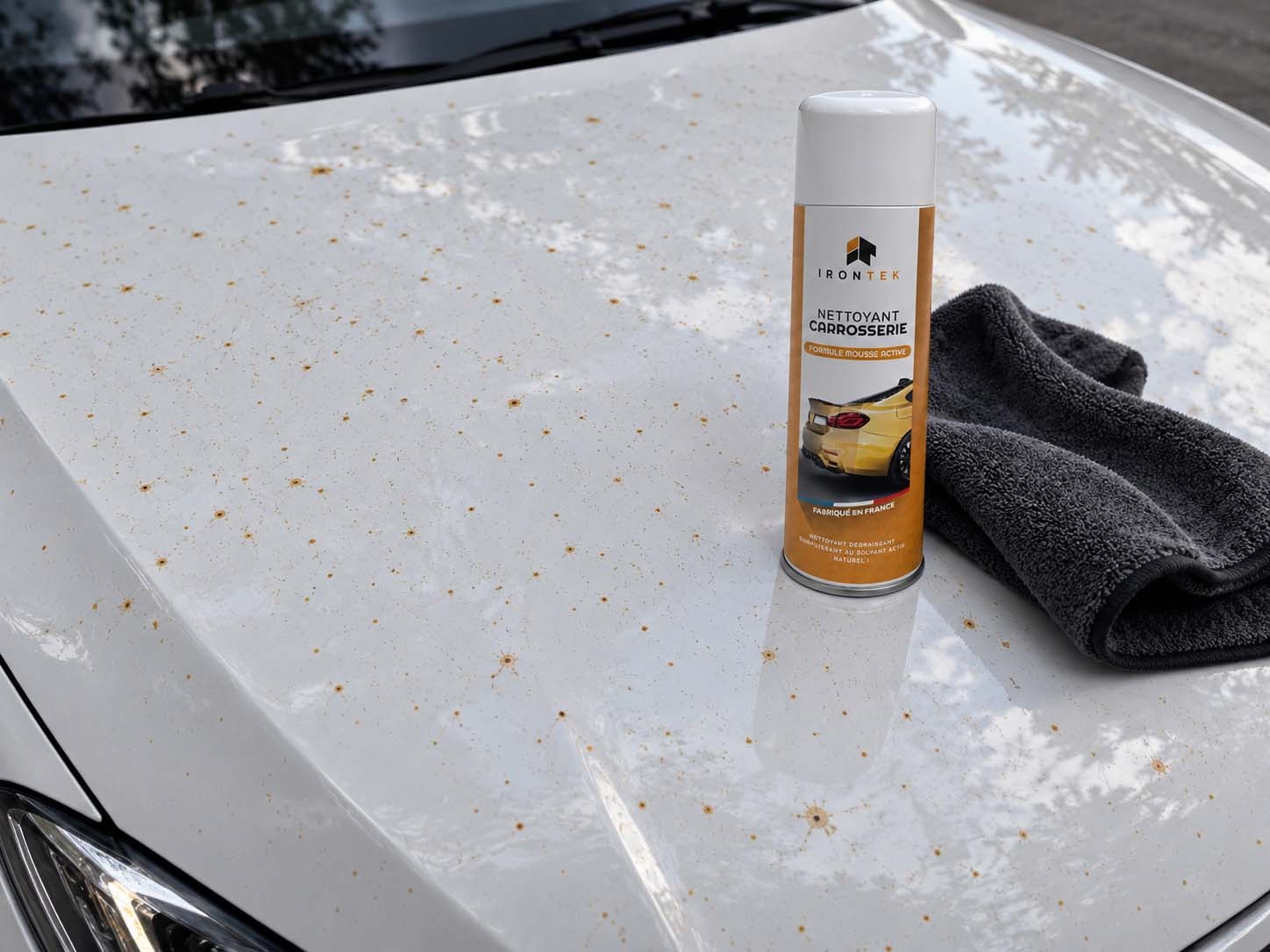 Petites taches marron ou orange sur la carrosserie : d’où viennent-elles et comment les enlever ?